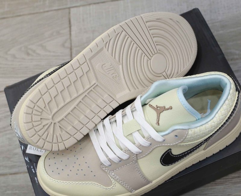 Giày Nike Air Jordan 1 Low SE 'Sanddrift Glacier Blue' Best Quality