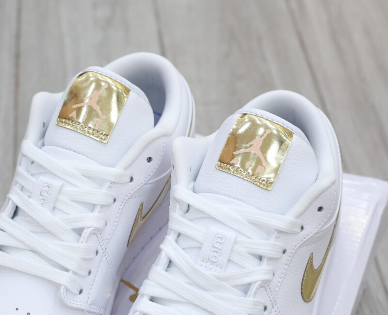 Giày Nike Air Jordan 1 Low White Metallic Gold Best Quality