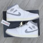 Giày Nike Air Jordan 1 ‘Mid White Stealth’ Best Quality