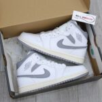 Giày Nike Air Jordan 1 ‘Mid White Stealth’ Like Auth