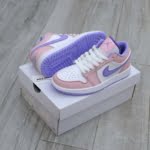 Giày Air Jordan 1 Low SE GS 'Arctic Punch' Like Auth