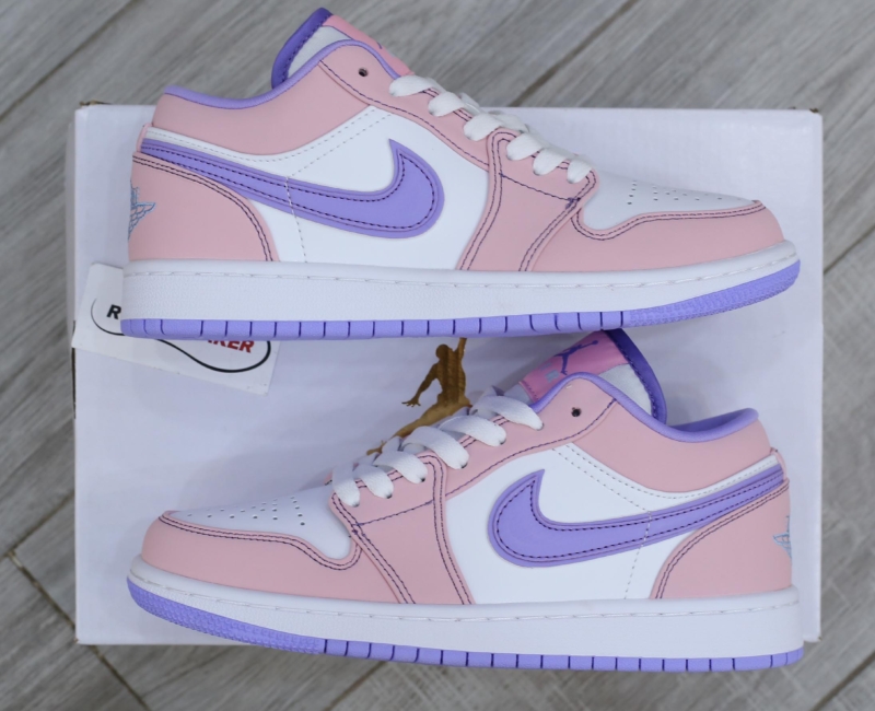 Giày Air Jordan 1 Low SE GS 'Arctic Punch' Like Auth