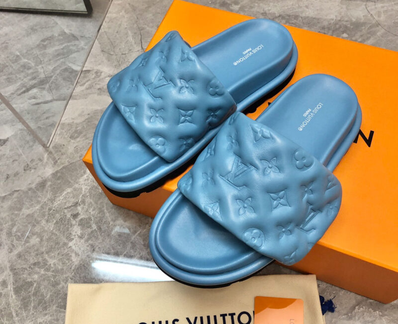 Dép Louis Vuitton Pool Pillow Flat Comfort Mules 'Bleu Clair' Best Quality