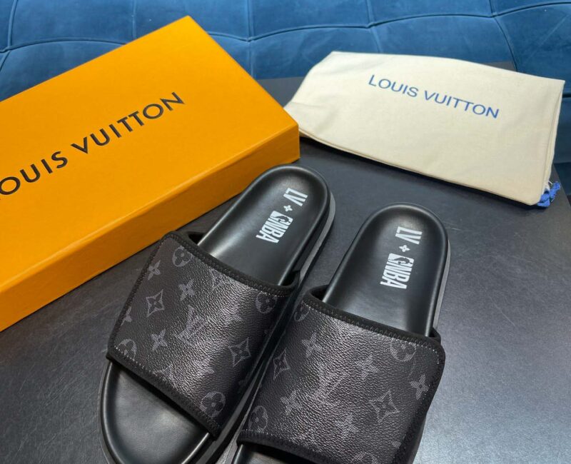 Dép Louis Vuitton Waterfront Mule Black Best Quality