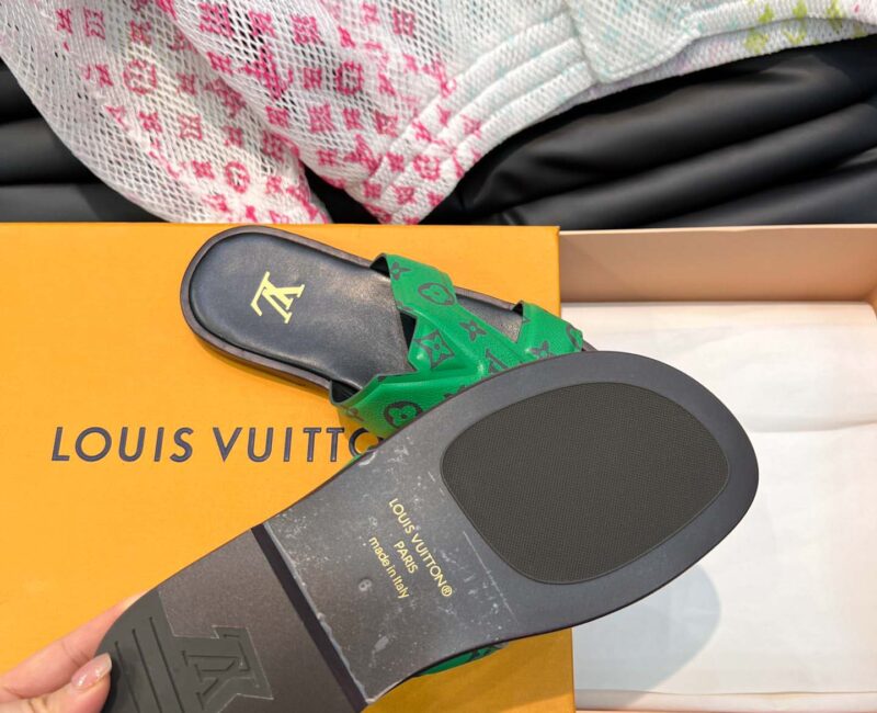 Dép LV Oasis Mule Monogram Eclipse Green Best Quality