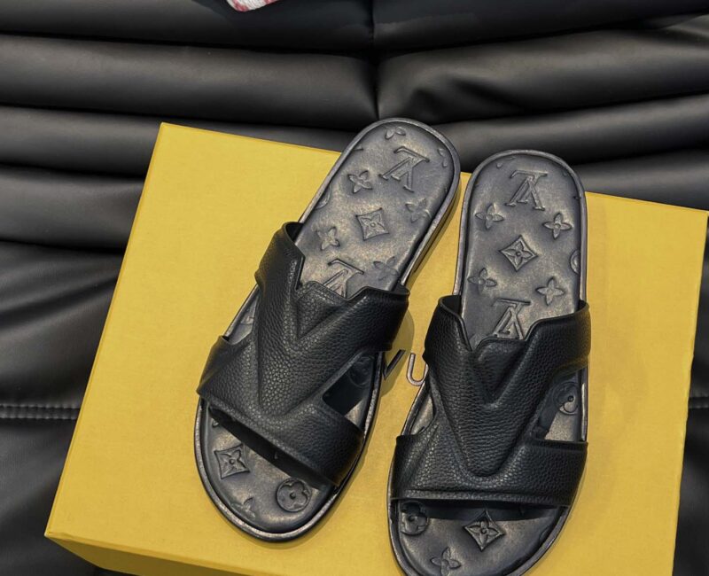 Dép LV Oasis Mule Monogram Leather Logo Best Quality