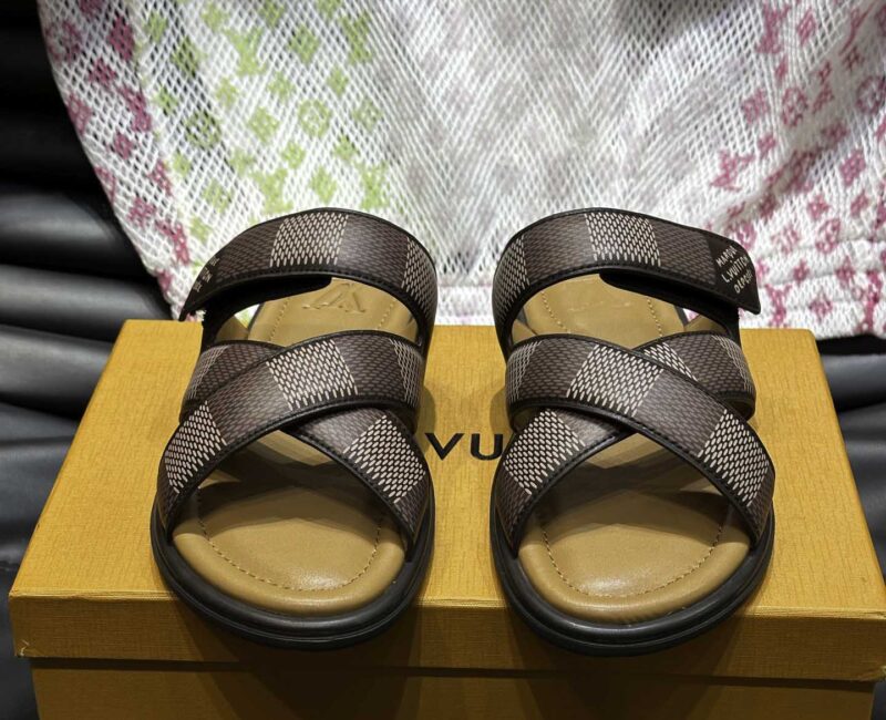 Dép LV Venice Mule Monogram Eclipse Best Quality