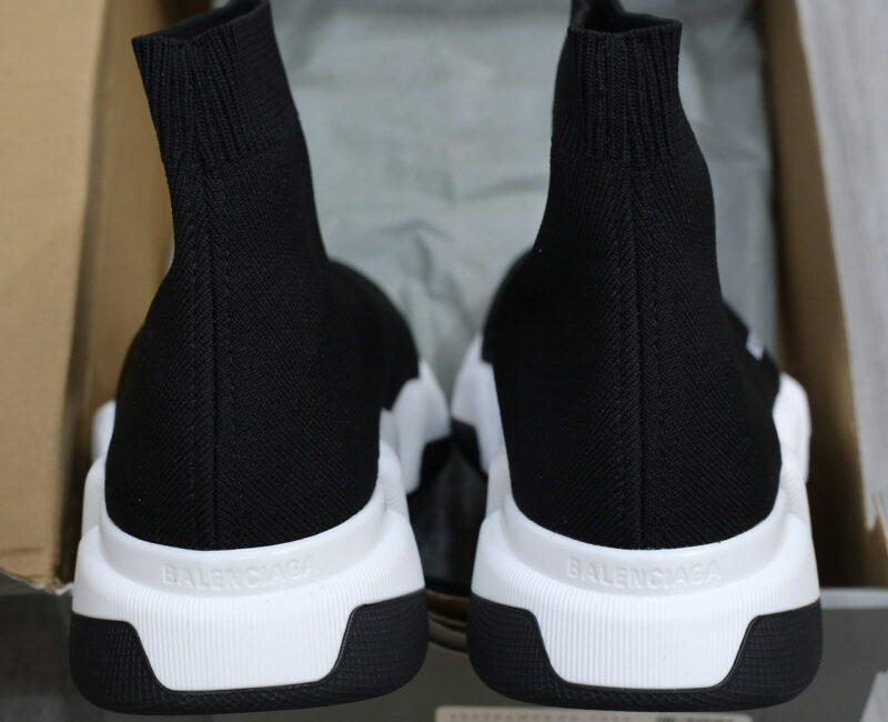 Giày Balenciaga Man Black And White Speed 2.0 Best Quality