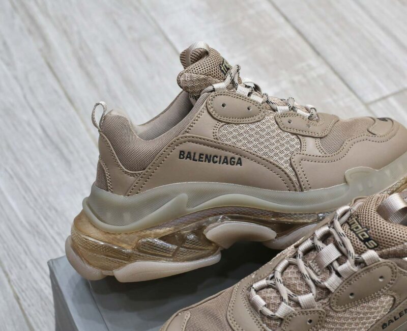 Giày Balenciaga Triple S Clear Sole Sneaker in Brown Like Auth