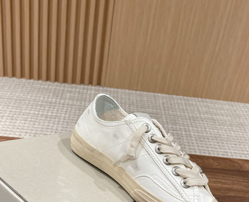 Giày Golden Goose Leather V-Star 2 Sneakers Best Quality