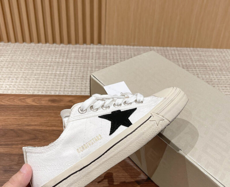 Giày Golden Goose V-Star Sneakers Black Star Best Quality