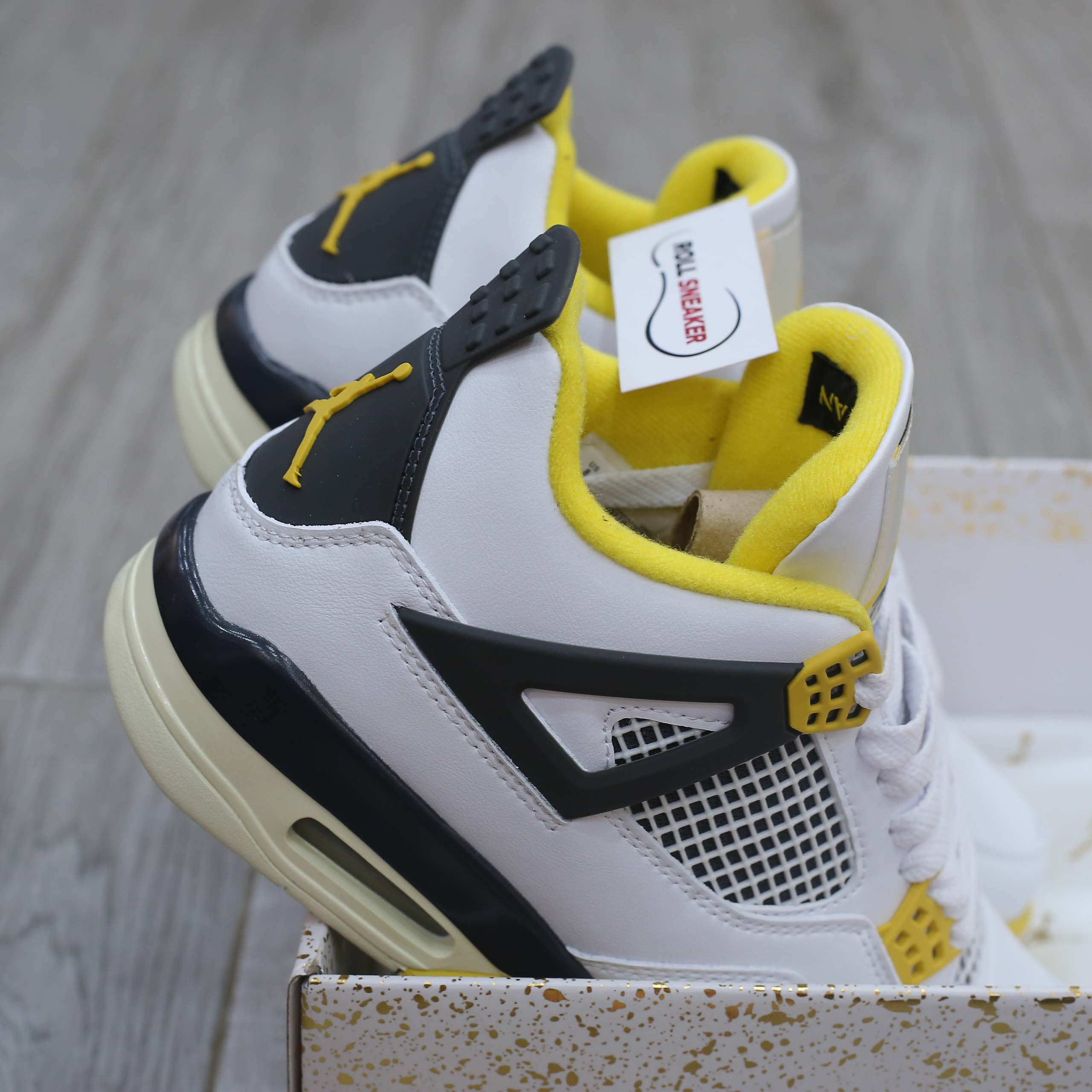 Giày Jordan 4 Retro Vivid Sulfur Like Auth