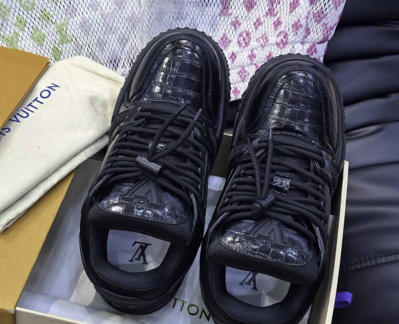 Giày Louis Vuitton LV Trainer Alligator Crocodile Black Best Quality