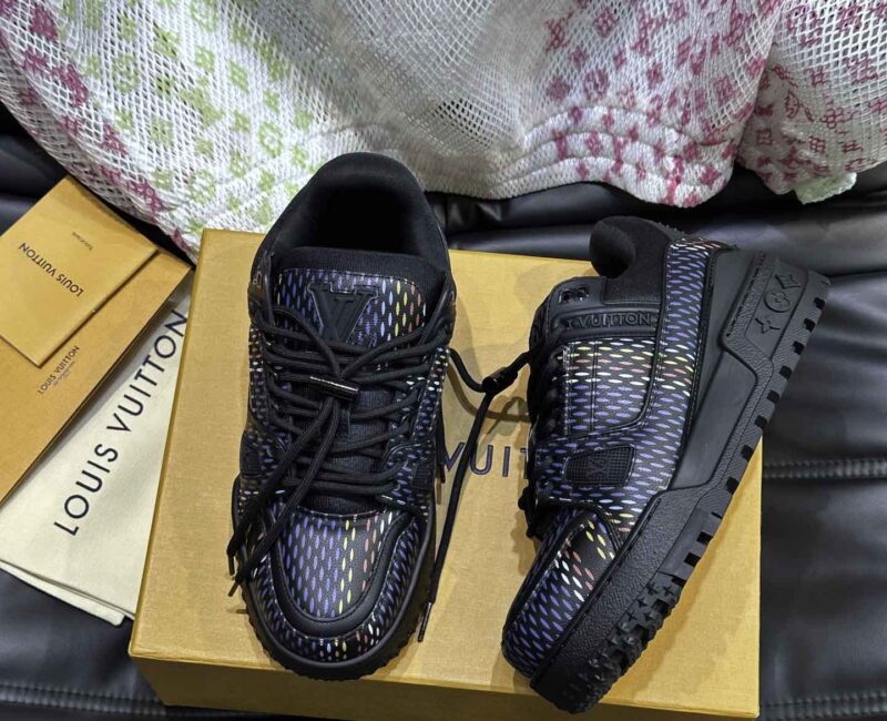 Giày Louis Vuitton LV Trainer Maxi Grained Black Best Quality