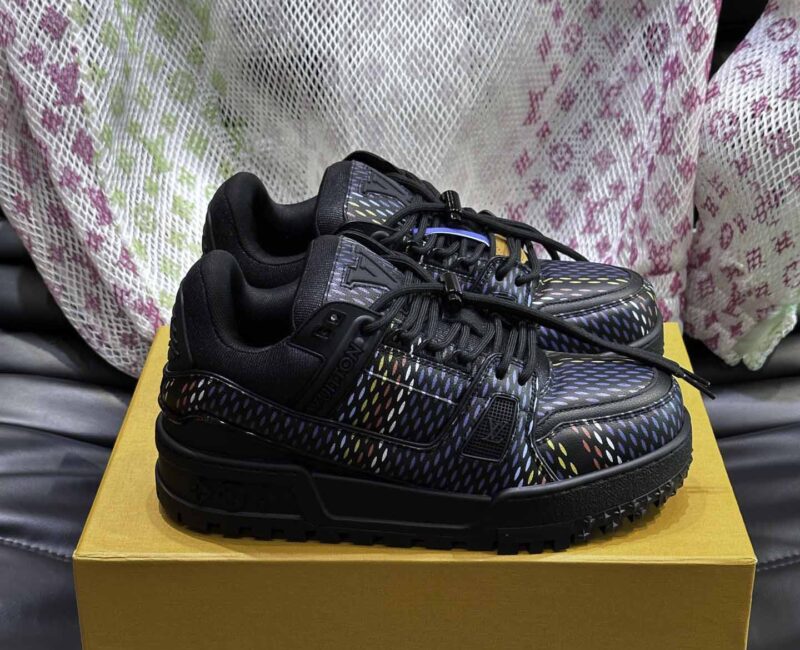 Giày Louis Vuitton LV Trainer Maxi Grained Black Best Quality