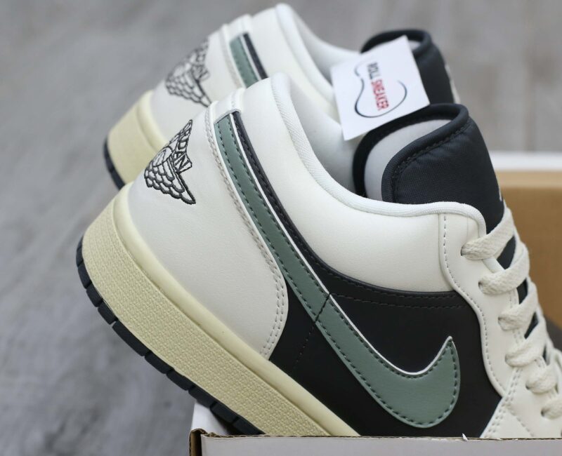 Giày Nike Air Jordan 1 Low ‘Jade Smoke’ (W) Like Auth