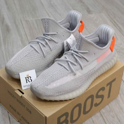 Giày Adidas Yeezy Boost 350 V2 Tail Light Best Quality