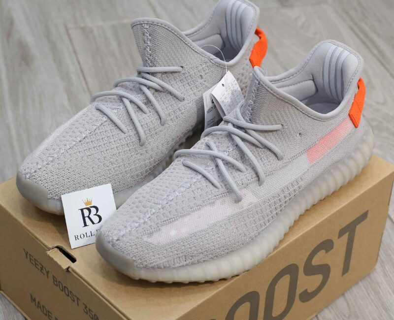 Giày Adidas Yeezy Boost 350 V2 Tail Light Best Quality