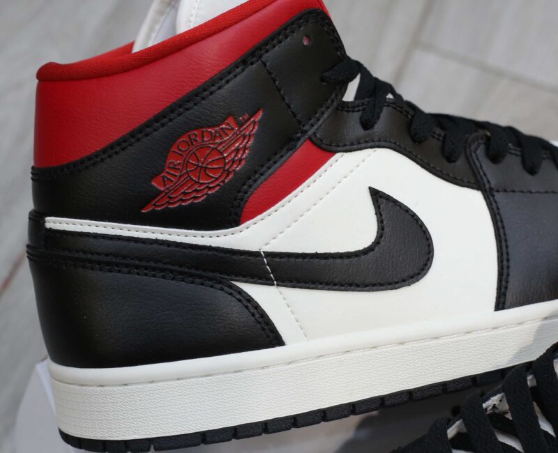 Giày Air Jordan 1 Mid Gym Red Panda Best Quality