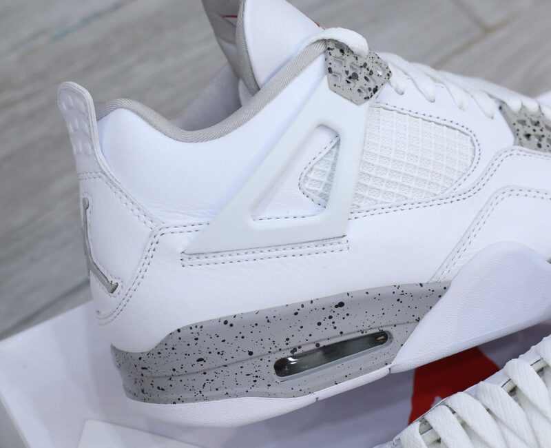 Giày Nike Air Jordan 4 White Oreo 2021 Best Quality