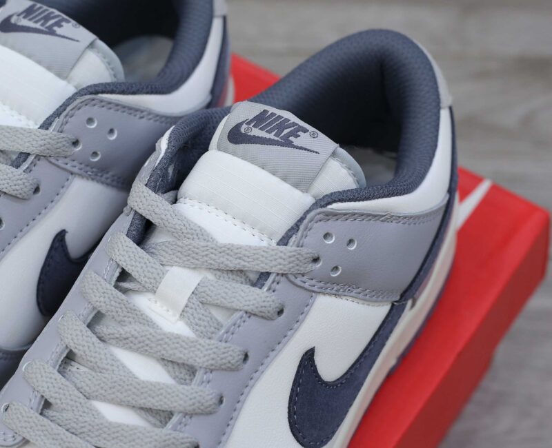 Giày Nike Dunk Low SE ‘Light Carbon’ Like Auth