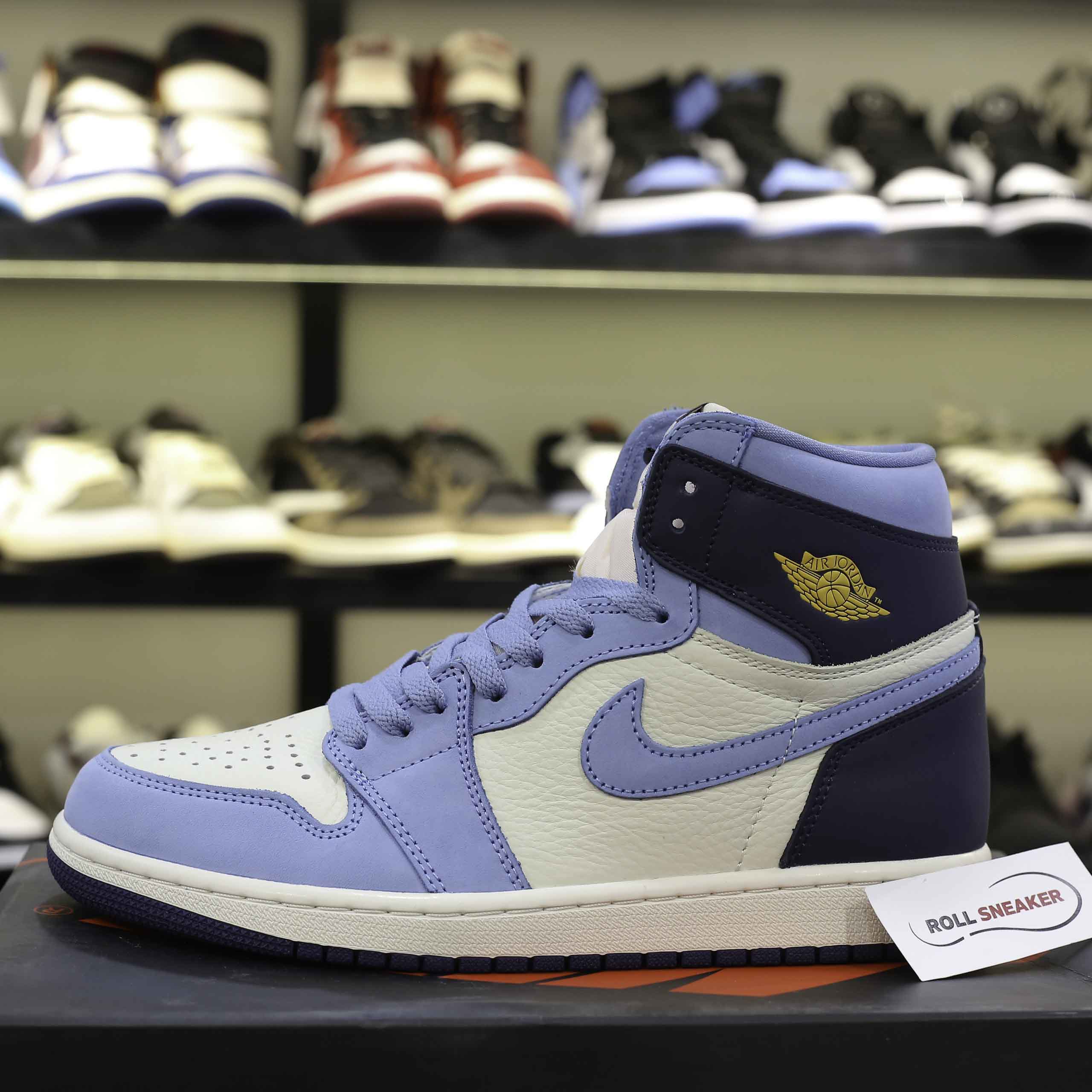 Giày Air Jordan 1 Retro High OG First in Flight like Auth
