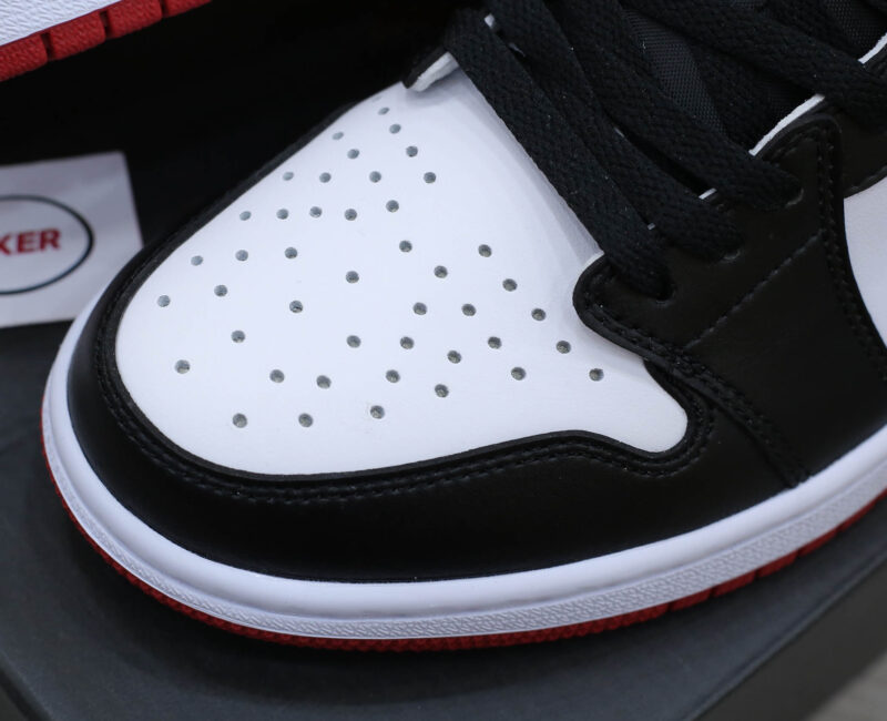 Giày Nike Air Jordan 1 Low OG ‘Black Toe’ Like Auth