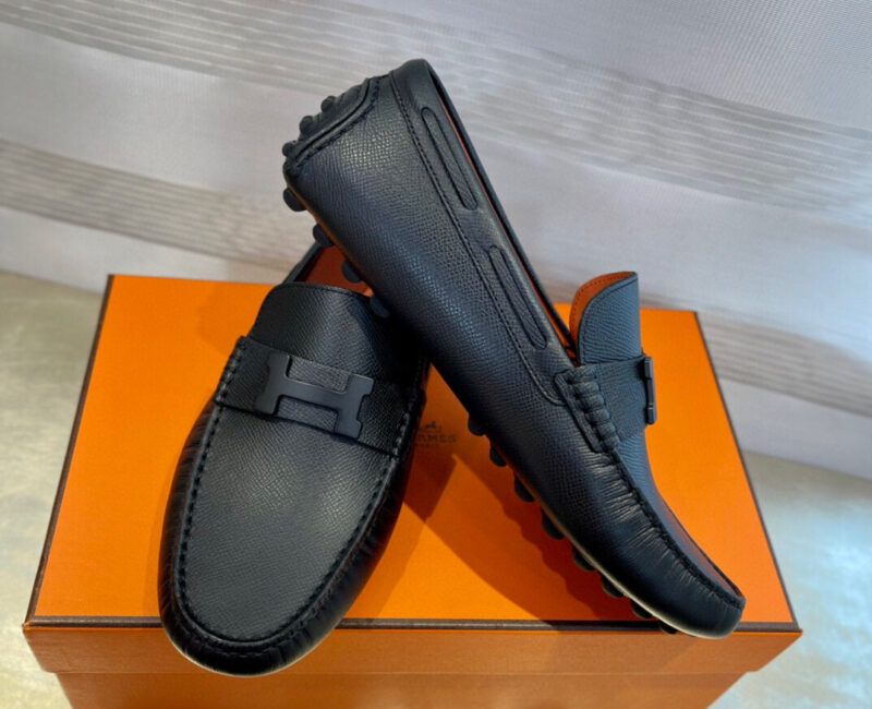 Giày Loafer Hermes Đen Da Taiga Khóa chữ H