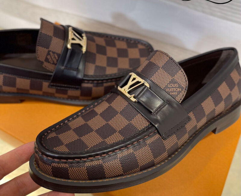 Giày Loafer Louis Vuitton Brown Họa Tiết Damier Ebene Logo LV Vàng