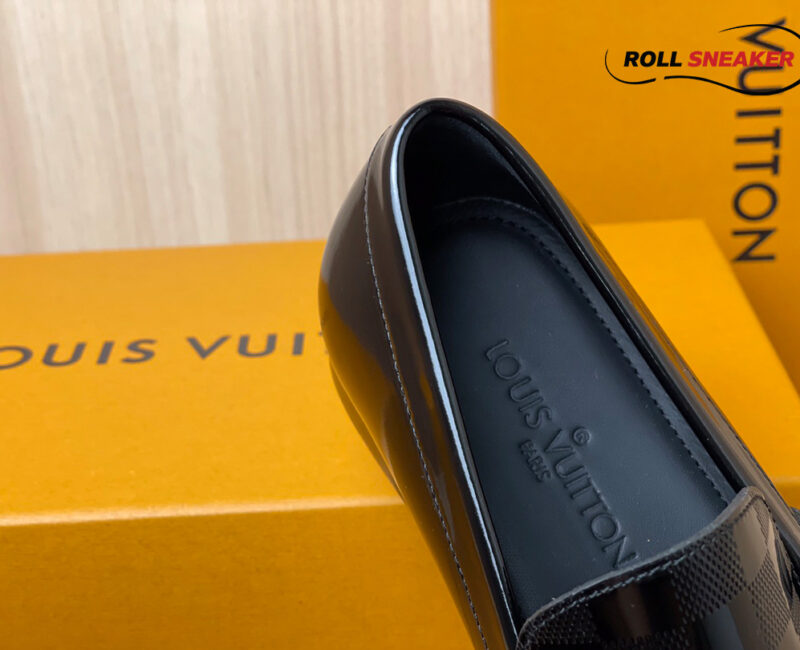 Giày Loafer LV Black Da Bóng Họa Tiết Damier Embossed Santiago