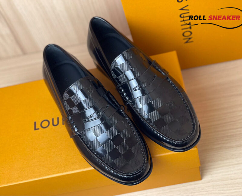 Giày Loafer LV Black Da Bóng Họa Tiết Damier Embossed Santiago