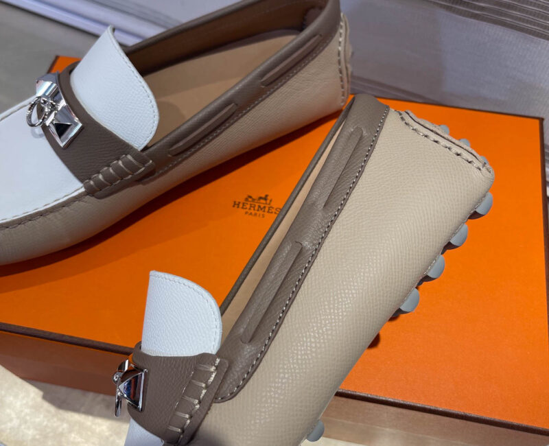 Giày lười Hermes Irving Loafer Nâu Trắng Kim Loại Bạc