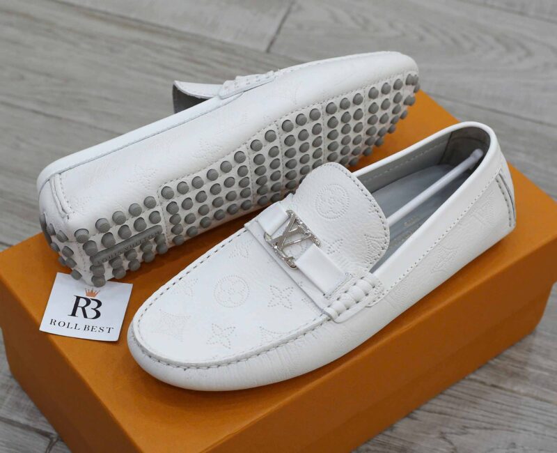 Giày lười Louis Vuitton Major Hockenheim Moccasin White Da Bê Họa Tiết Monogram Logo LV Bạc