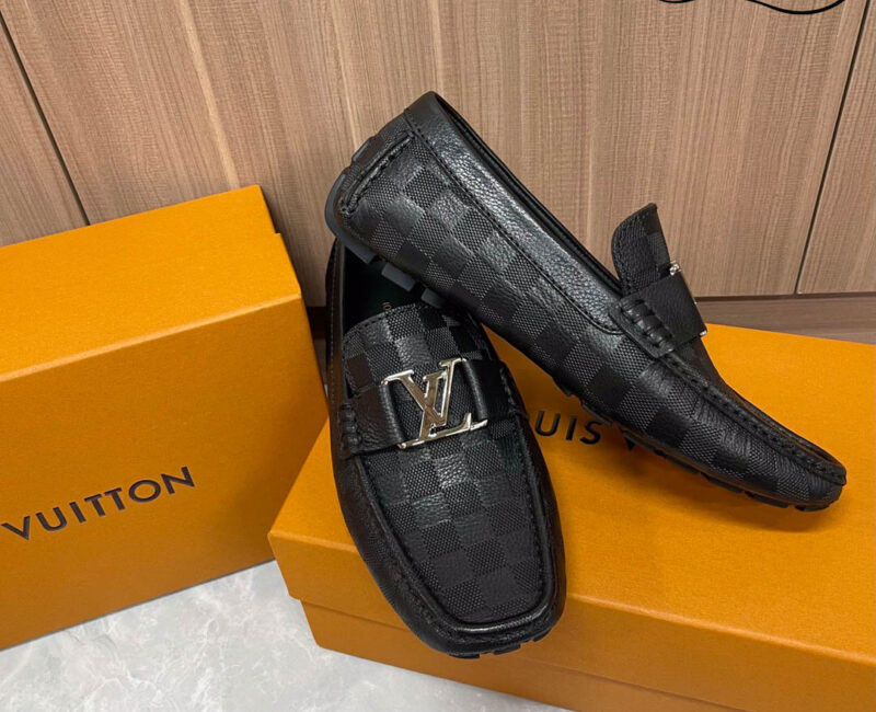 Giày Lười Louis Vuitton Monte Carlo Mocassin Black Da Bê Họa Tiết Damier Logo LV Bạc Bóng