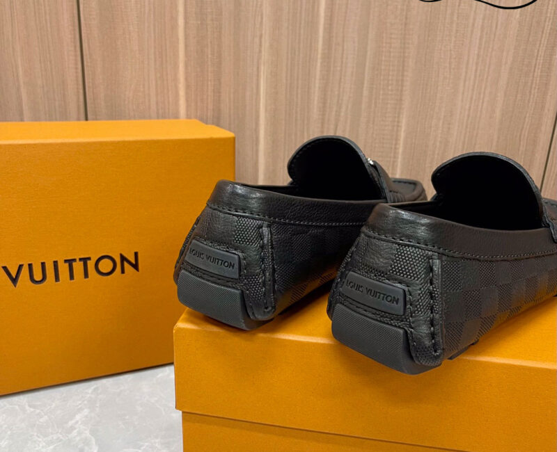 Giày Lười Louis Vuitton Monte Carlo Mocassin Black Da Bê Họa Tiết Damier Logo LV Bạc Bóng