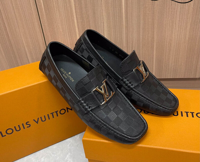 Giày Lười Louis Vuitton Monte Carlo Mocassin Black Da Bê Họa Tiết Damier Logo LV Bạc Bóng