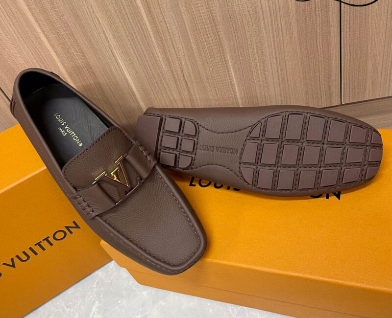 Giày Lười Louis Vuitton Monte Carlo Mocassin Brown Da Bê có Vân Khóa Logo Lv Nâu