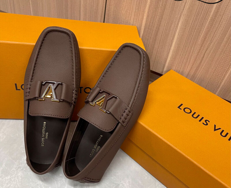 Giày Lười Louis Vuitton Monte Carlo Mocassin Brown Da Bê có Vân Khóa Logo Lv Nâu