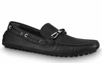 Giày lười Louis Vuitton Raspail Moccasin Black Da Bê Có Vân