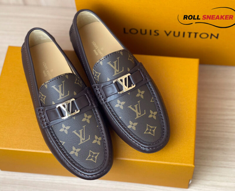 Giày lười LV Hockenheim Mocassin Brown Da Bê Họa Tiết Monogram Canvas Logo LV Bạc