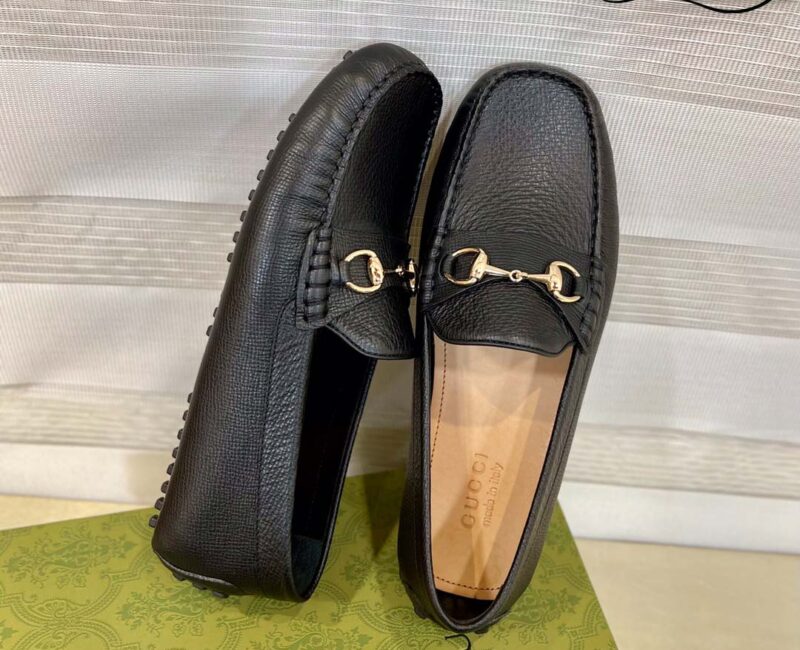 Giày Lười Nam Gucci Men's Driver With Horsebit Loafers Ðen Da Bê Có Vân