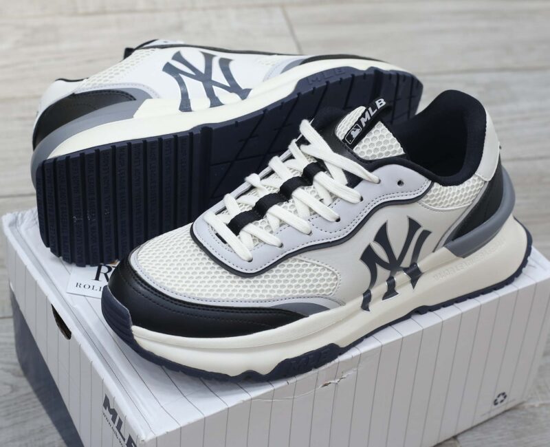 Giày MLB Chunky Runner NY ‘Black White’ Beat Quality