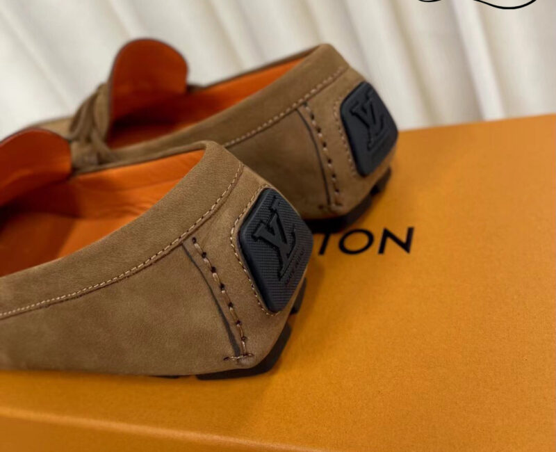 Giày Lười Louis Vuitton Driver Moccasins Moka Da Lộn