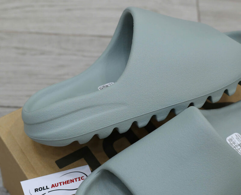 Dép Adidas Yeezy Slides ‘Salt’ 2024 Real