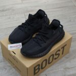 Giày Adidas Yeezy Boost 350 V2 ‘Onyx’ Real