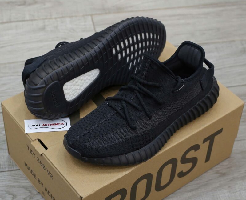 Giày Adidas Yeezy Boost 350 V2 ‘Onyx’ Real