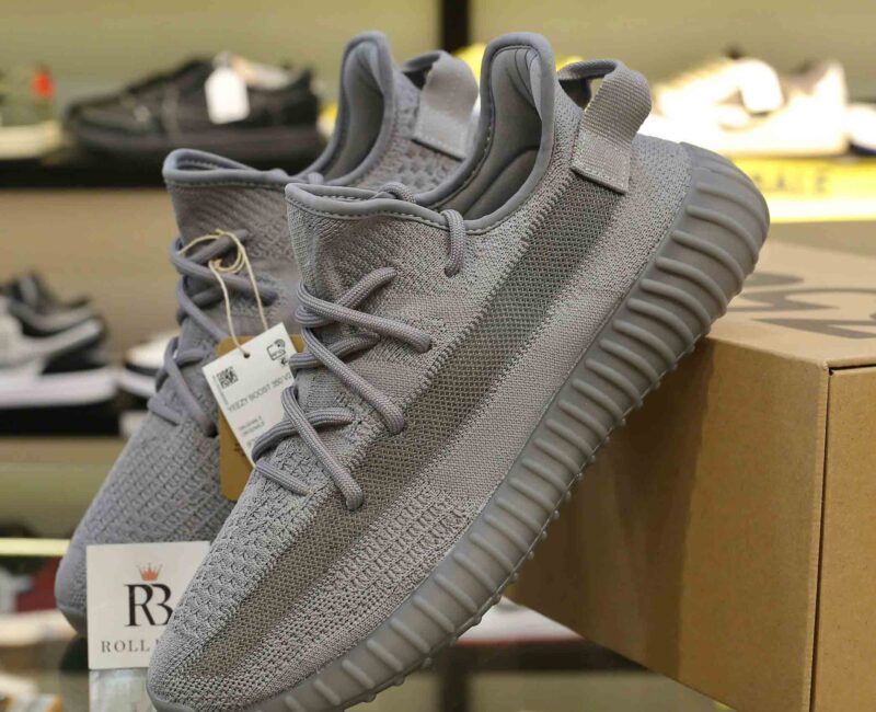 Giày Adidas Yeezy Boost 350 V2 Steel Grey Like Auth