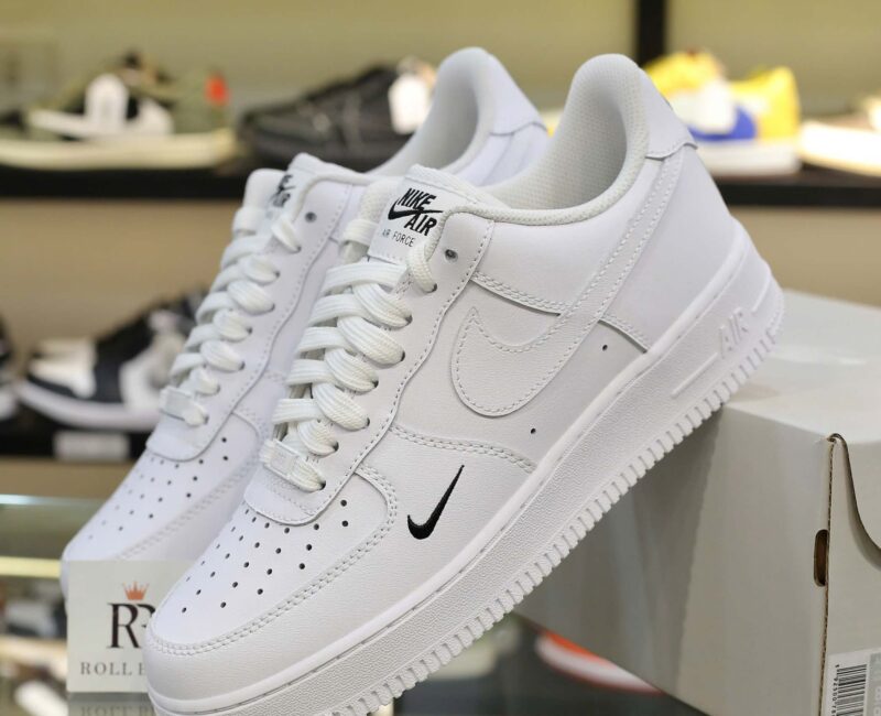 Giày Nike Air Force 1 ’07 Essential Sail-Black Best Quality