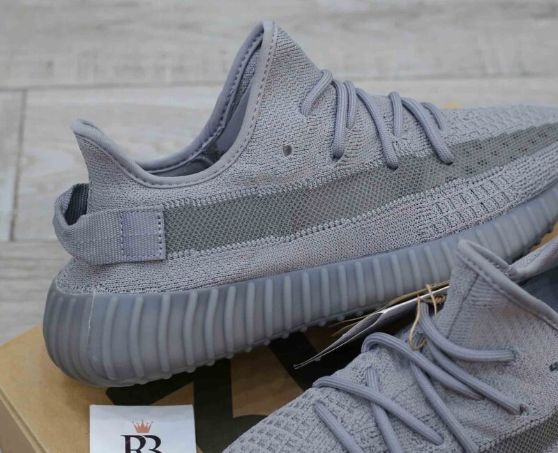 Giày Adidas Yeezy Boost 350 V2 Steel Grey Real