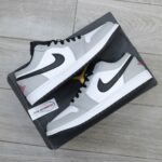 Giày Nike Air Jordan 1 Low Light Smoke Grey Real